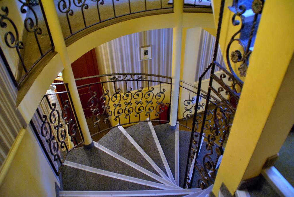 Family Hotel Chiplakoff Burgas ภายนอก รูปภาพ