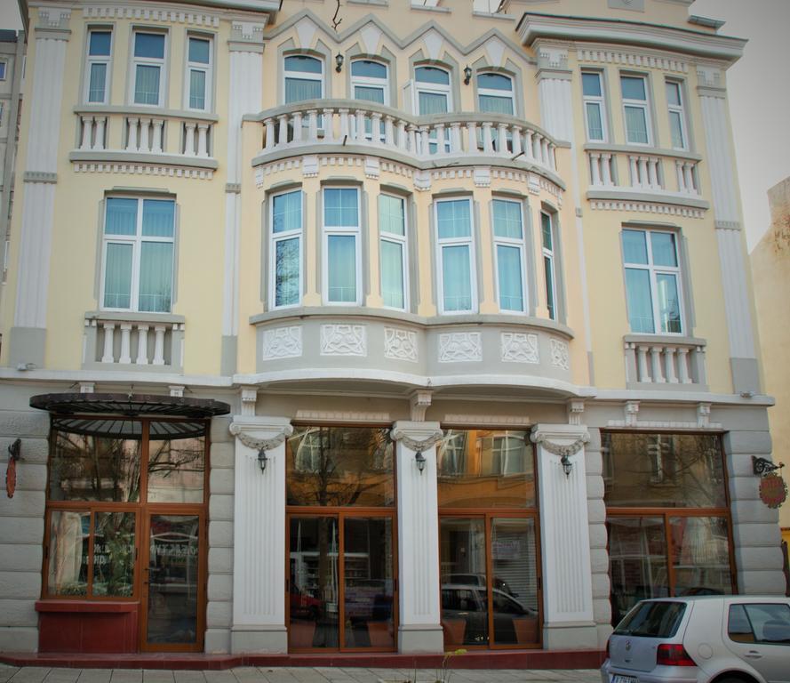Family Hotel Chiplakoff Burgas ภายนอก รูปภาพ